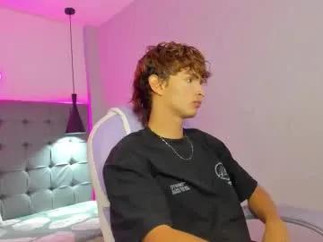 Freechat nicolasferrer18 on Chaturbate