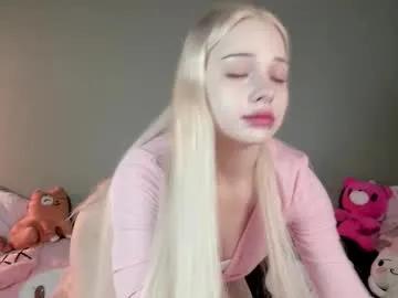 nicole_yo on Chaturbate