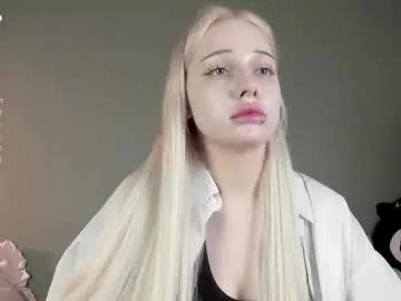 nicole_yo on Chaturbate