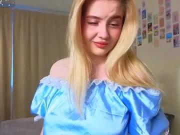 oliviabr0wn on Chaturbate