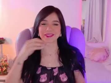 pau_cute on Chaturbate