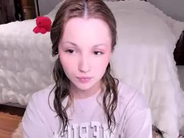 peachvibes on Chaturbate