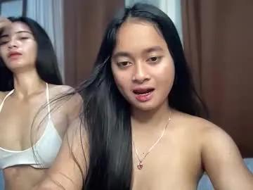 prettylittle_lady on Chaturbate