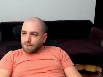 r0bila — Naked stream [99 tokens left] #c2c #uncut #beard #dadbod #shaved