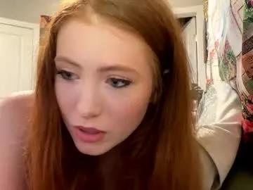 redgingersnapz on Chaturbate