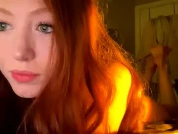 redgingersnapz on Chaturbate