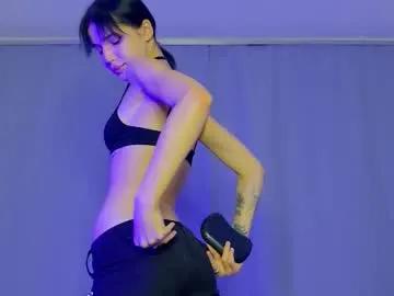 rinacain on Chaturbate