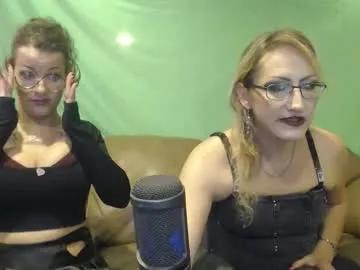 savanah_banana on Chaturbate