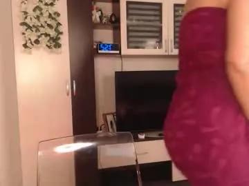 sheilaryan on Chaturbate