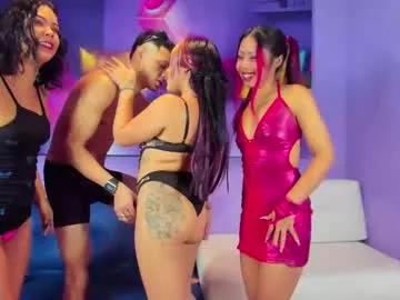 soft_lips18 on Chaturbate