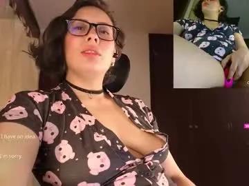 sophiadumont on Chaturbate