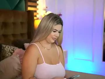 sophieboobsx on Chaturbate