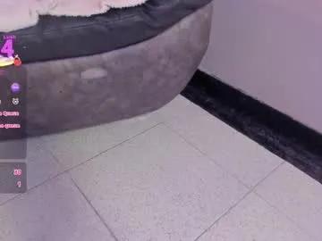 Freechat sophieharris__ on Chaturbate