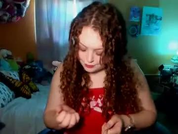 Freechat strwbby on Chaturbate