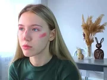 succubelle on Chaturbate