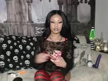 Freechat suedebones on Chaturbate