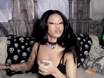 Chaturbate suedebones is Freechat suedebones — ; ... ? #goth #ebony #hairy #heels #bignipples