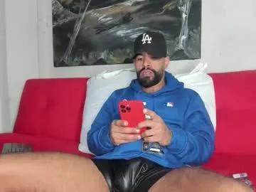 sweatyhairypig1 on Chaturbate