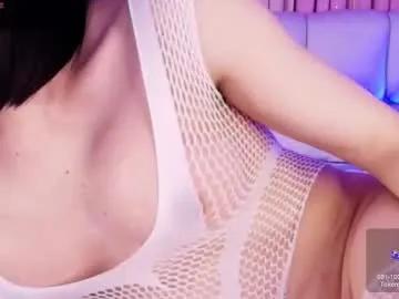 sweetmoon13 on Chaturbate