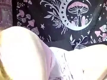 thickgingergoddess on Chaturbate