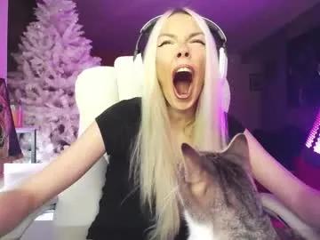 tinykylie on Chaturbate