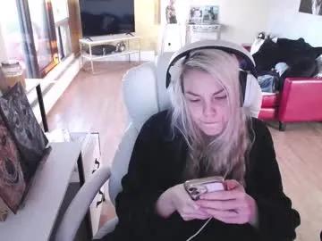 tinykylie on Chaturbate