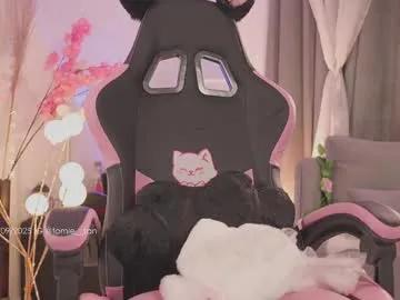 Freechat tomie_san on Chaturbate