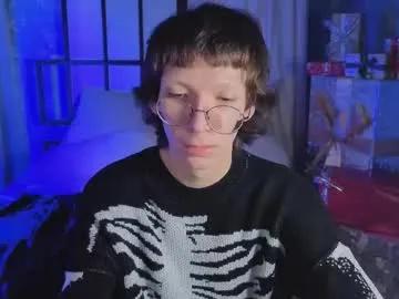 tommiehi on Chaturbate