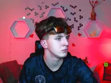 Freechat travis_wolf_ on Chaturbate