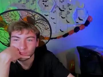 Freechat travis_wolf_ on Chaturbate