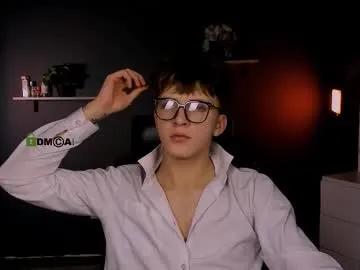 Freechat travis_wolf_ on Chaturbate