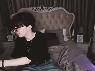 trevorbenson on Chaturbate