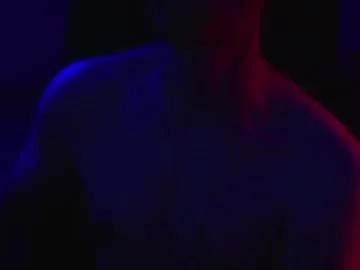 urboytoy_512 on Chaturbate