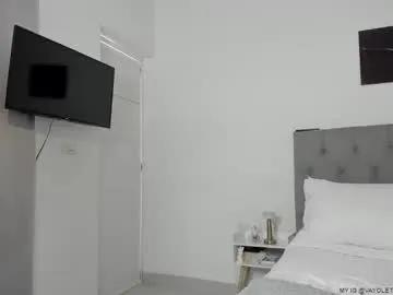 vayolet___ on Chaturbate