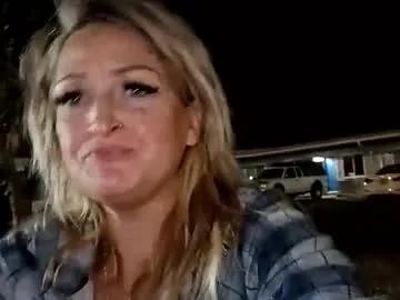 wantmymantofukme on Chaturbate