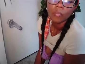 ximora212 on Chaturbate