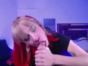 zaracollinx on Chaturbate