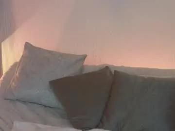 zuly_zahir_01 on Chaturbate