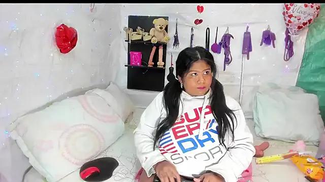 2020vanessapalecia on StripChat