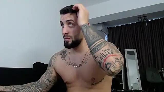 _DylanGreen on StripChat