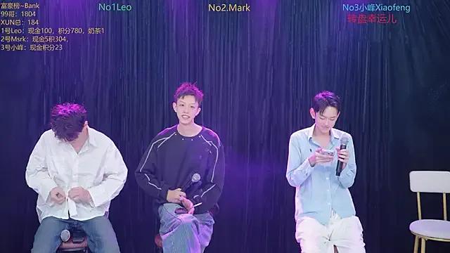 AAA-winner — Everyone take off your clothes