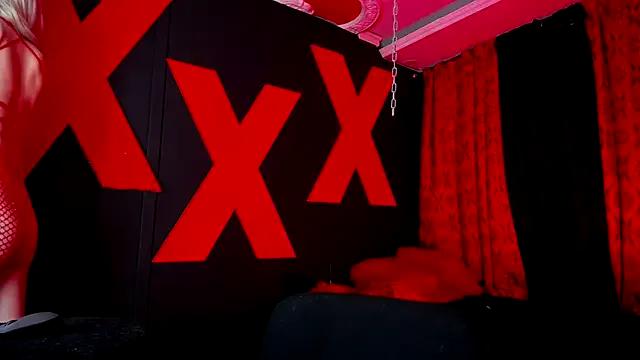 abrilbigcock on StripChat