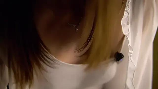 Freechat akumadadrive on StripChat