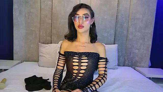 Freechat AliDiaz_ on StripChat