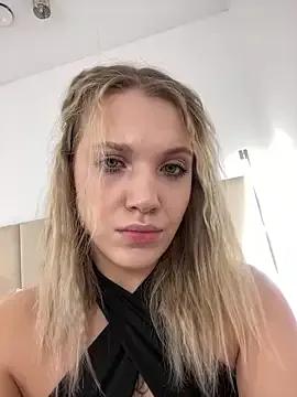 AlisaMyers on StripChat