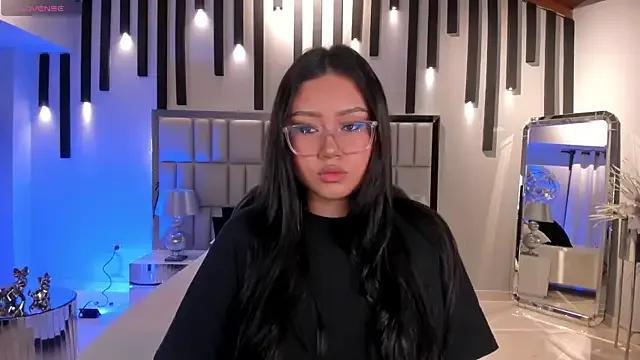 AmberLewis_ on StripChat