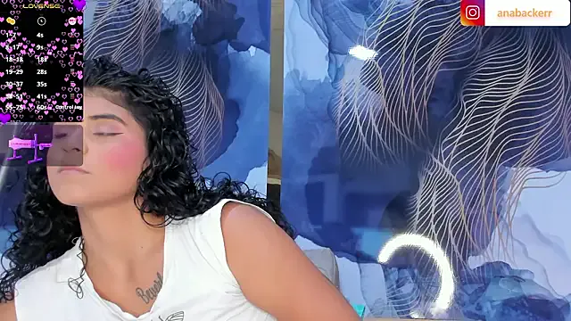 Anabacker01 on StripChat