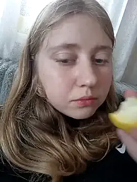 AnastasiaSky19 on StripChat