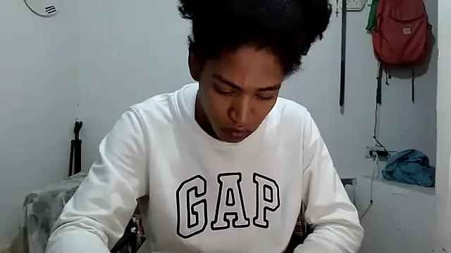 angelamarie1 on StripChat