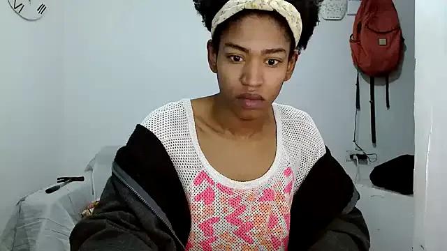 angelamarie1 on StripChat